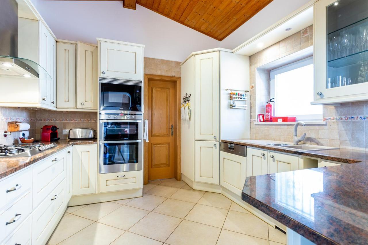 Casa Bom Porto Villa Praia Da Luz Bagian luar foto
